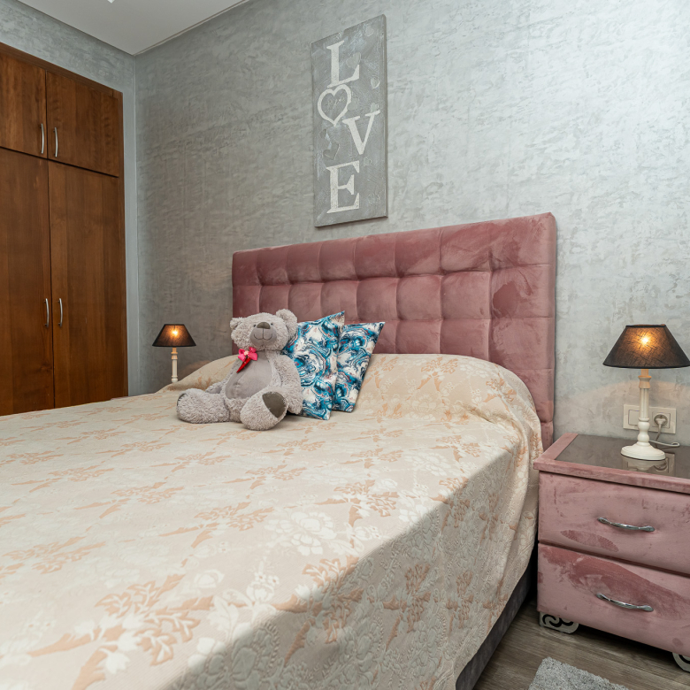 Instapklaar investeringsappartement — Place Mozart, Tanger — 80 m², 2 slpk, ondergrondse parking