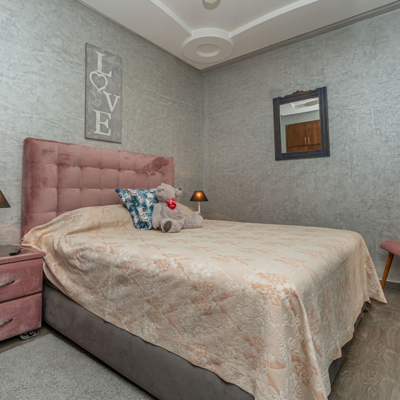 Instapklaar investeringsappartement — Place Mozart, Tanger — 80 m², 2 slpk, ondergrondse parking