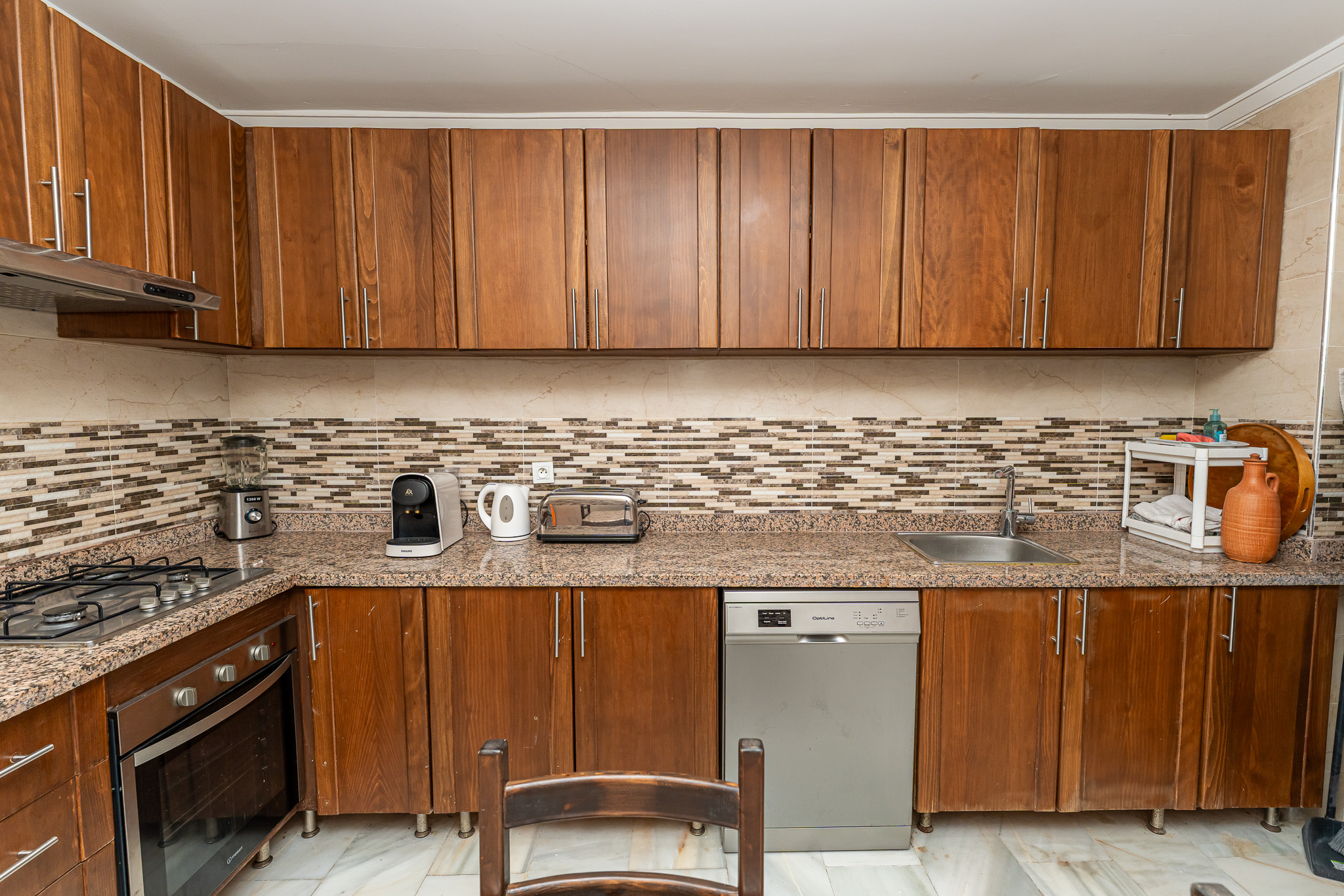 Instapklaar investeringsappartement — Place Mozart, Tanger — 80 m², 2 slpk, ondergrondse parking