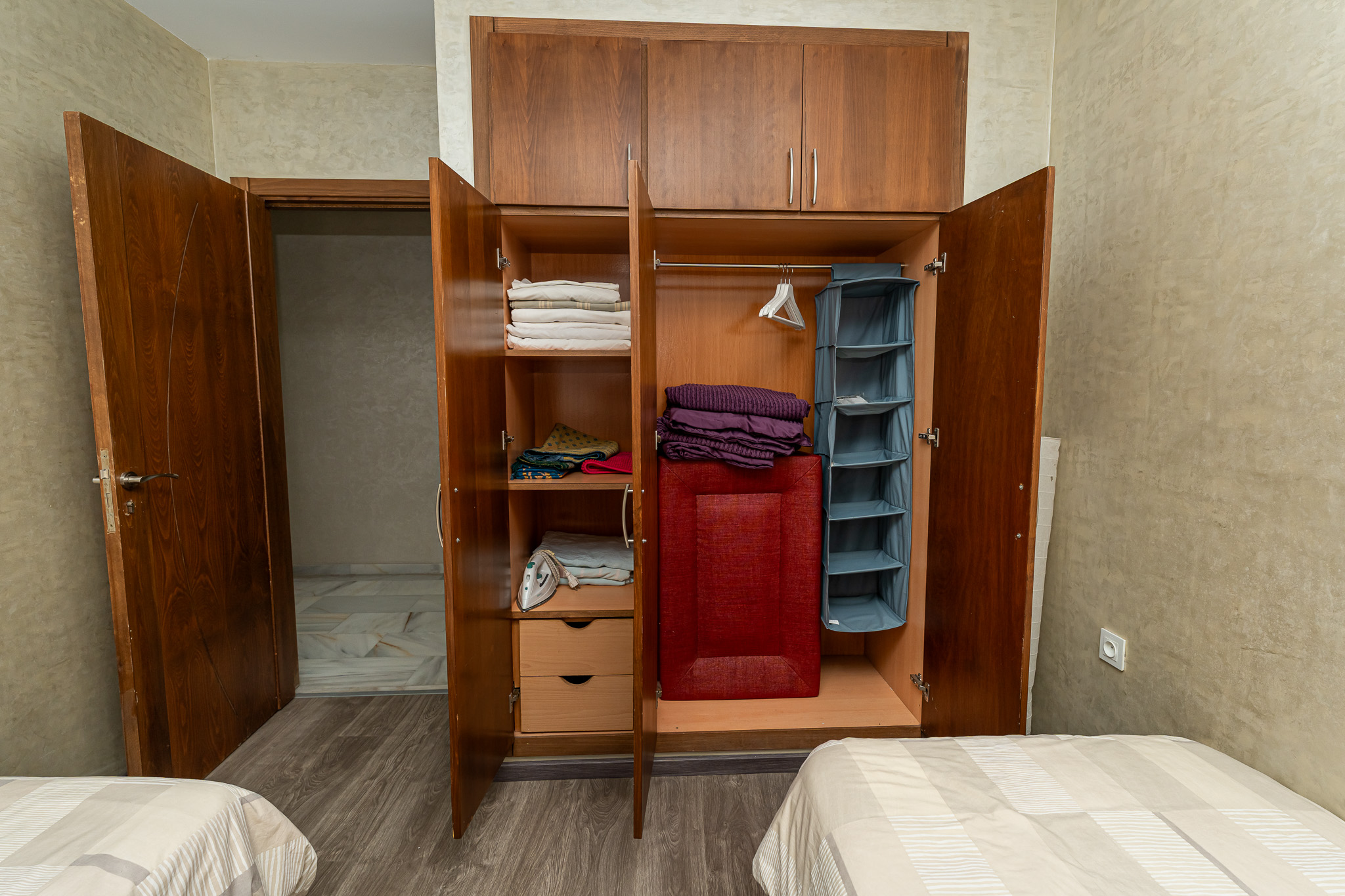 Instapklaar investeringsappartement — Place Mozart, Tanger — 80 m², 2 slpk, ondergrondse parking
