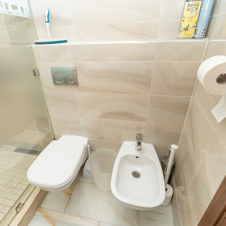 Instapklaar investeringsappartement — Place Mozart, Tanger — 80 m², 2 slpk, ondergrondse parking