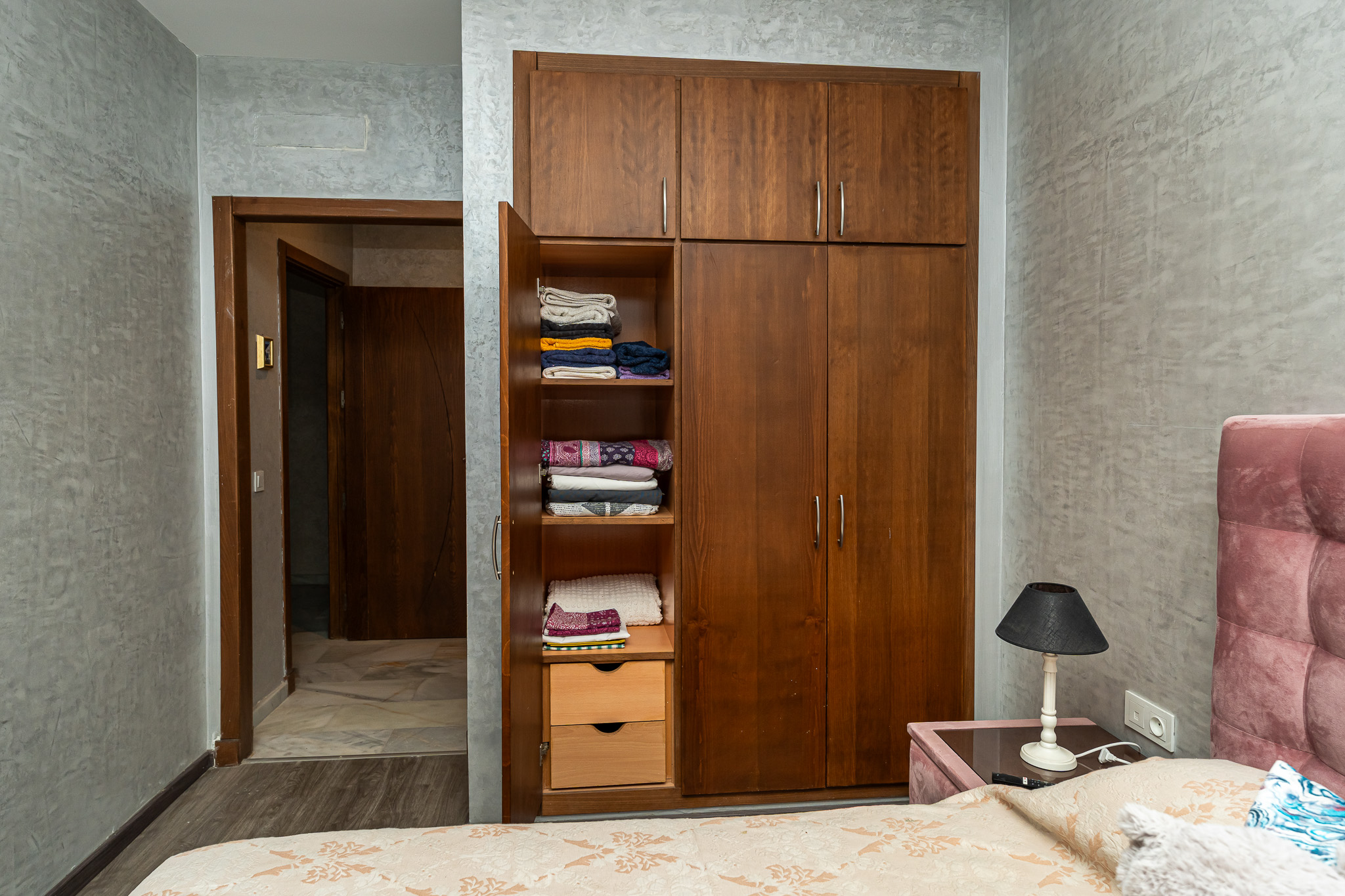 Instapklaar investeringsappartement — Place Mozart, Tanger — 80 m², 2 slpk, ondergrondse parking
