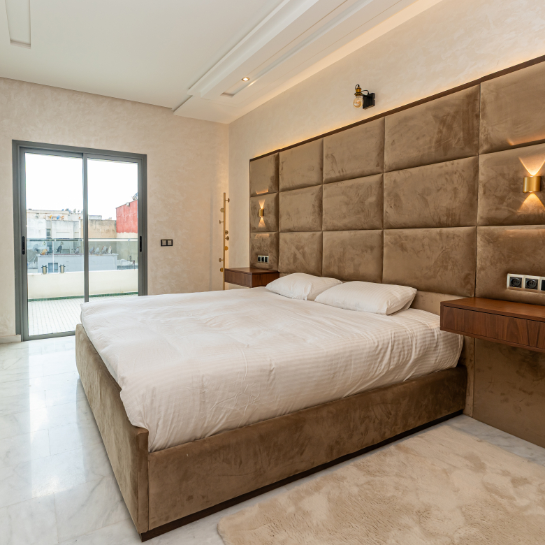 Stijlvol business-appartement — Executive Terrace, Tanger — 105m², 3slk, ondergrondse privé parkeerplaats
