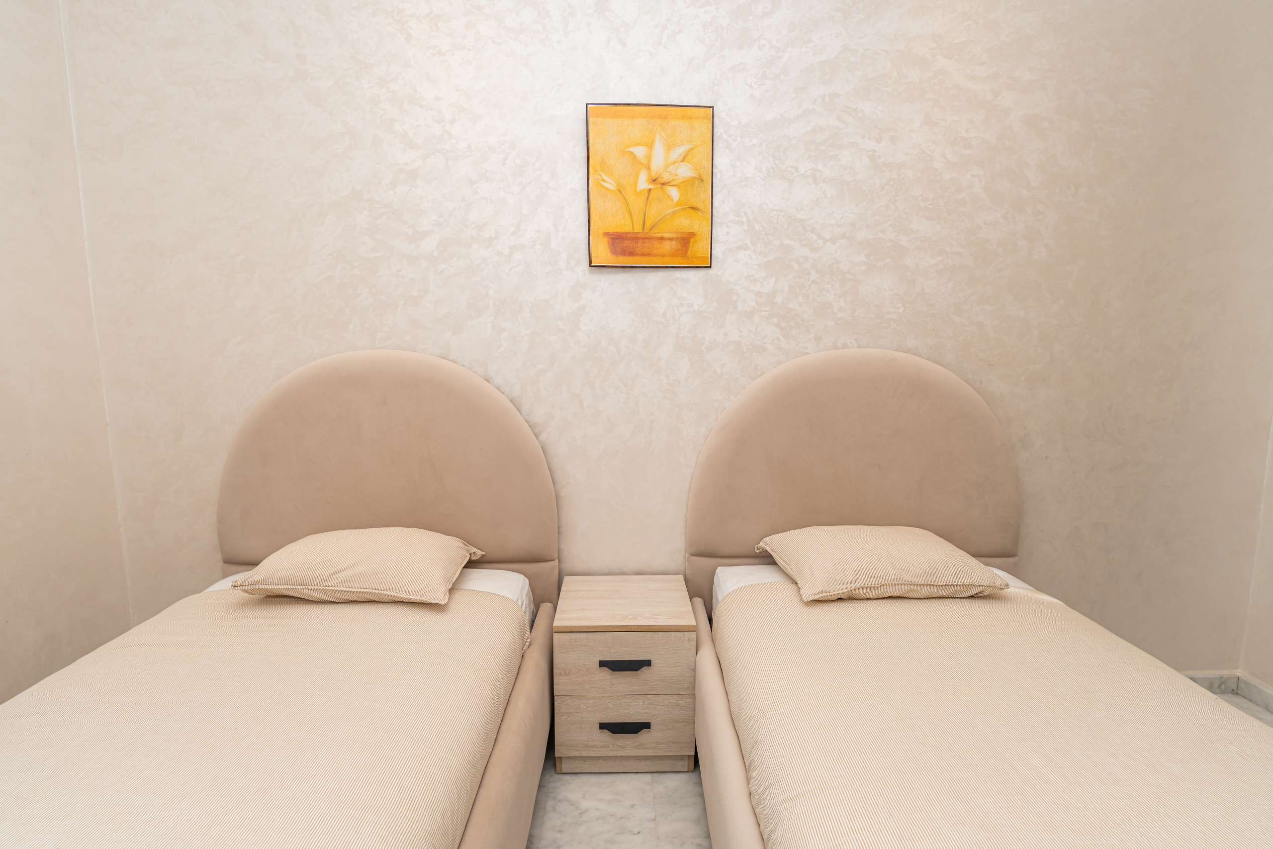 Stijlvol business-appartement — Executive Terrace, Tanger — 105m², 3slk, ondergrondse privé parkeerplaats