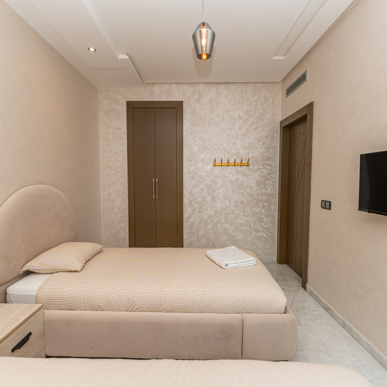 Stijlvol business-appartement — Executive Terrace, Tanger — 105m², 3slk, ondergrondse privé parkeerplaats