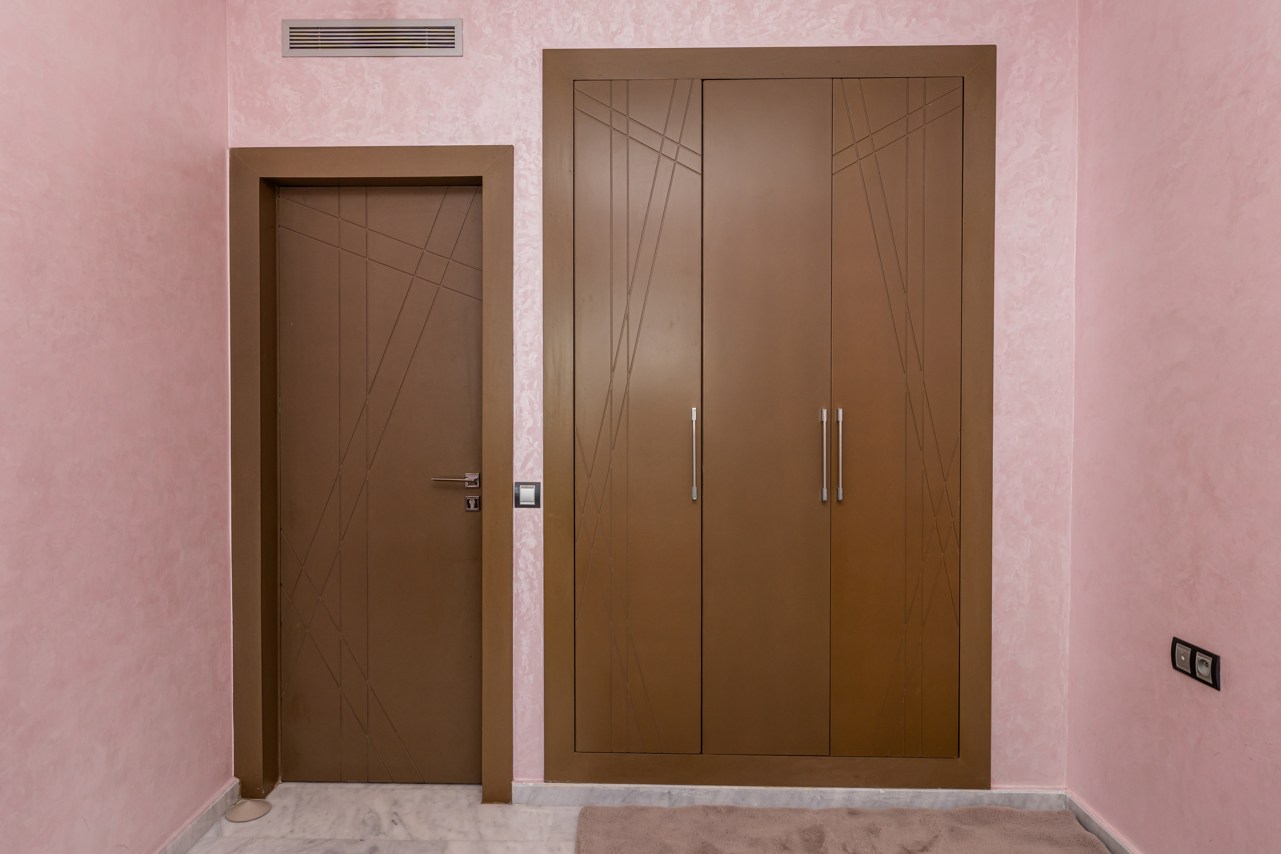 Stijlvol business-appartement — Executive Terrace, Tanger — 105m², 3slk, ondergrondse privé parkeerplaats