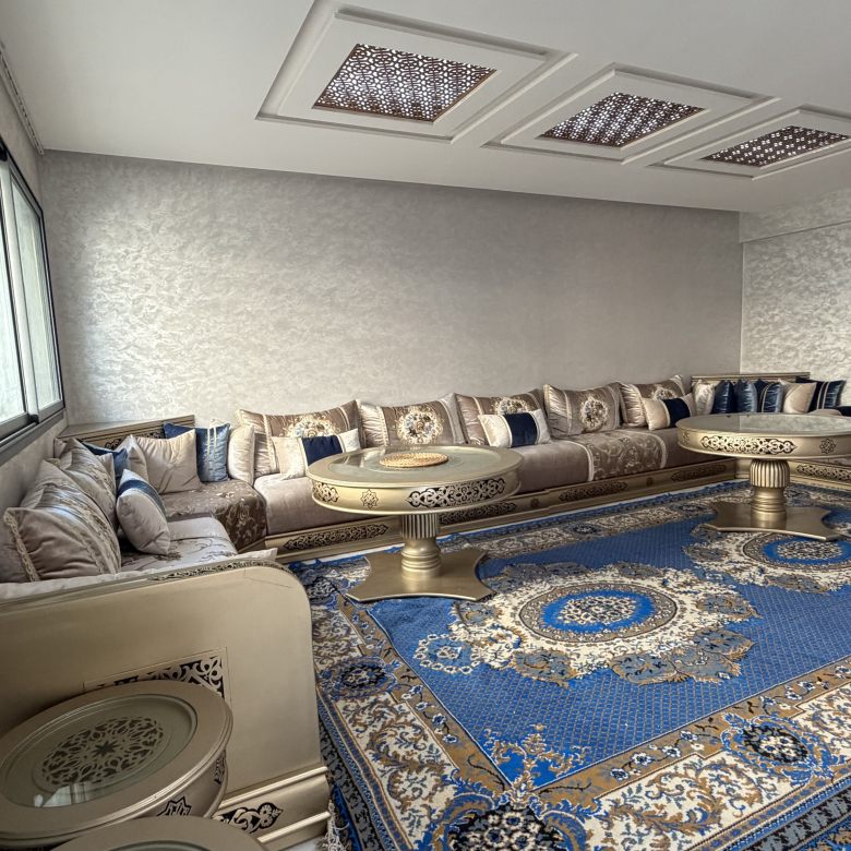Centraal gelegen appartement — Lina, Avenue Moulay Ismail, Tanger — 101 m², 3 slpk