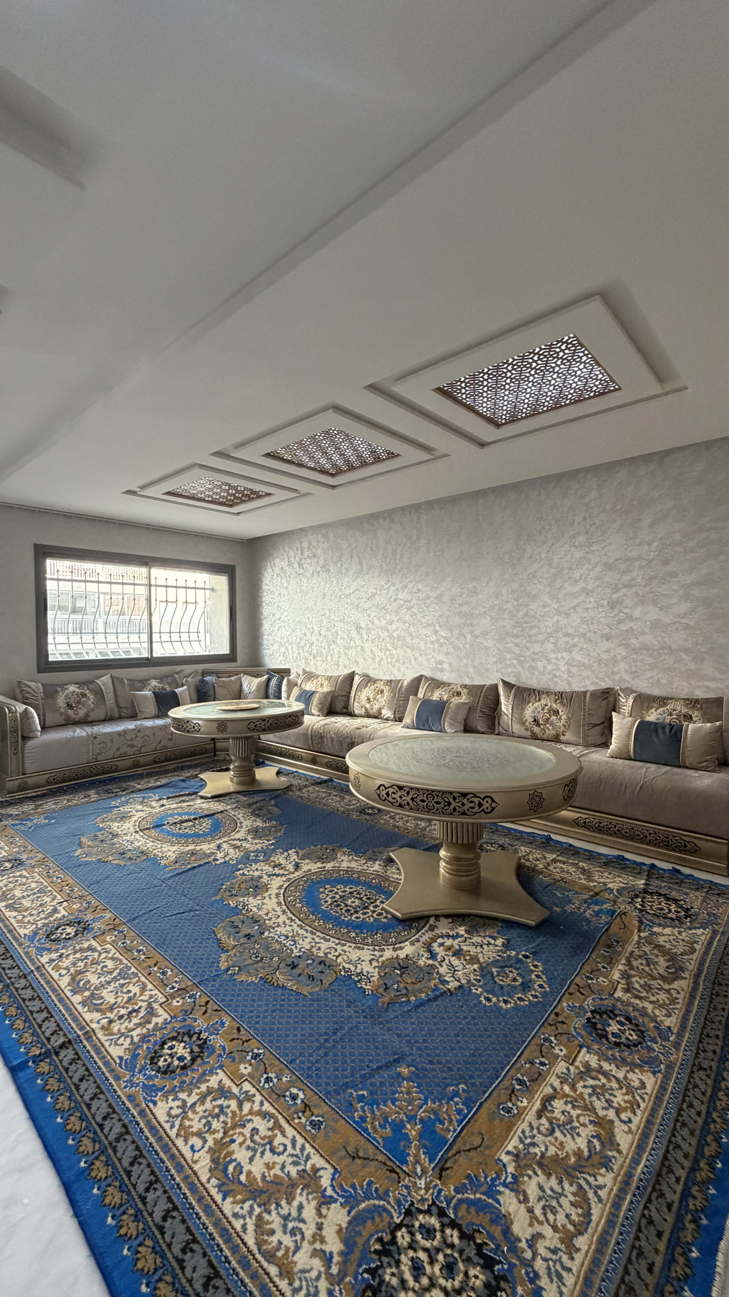 Centraal gelegen appartement — Lina, Avenue Moulay Ismail, Tanger — 101 m², 3 slpk