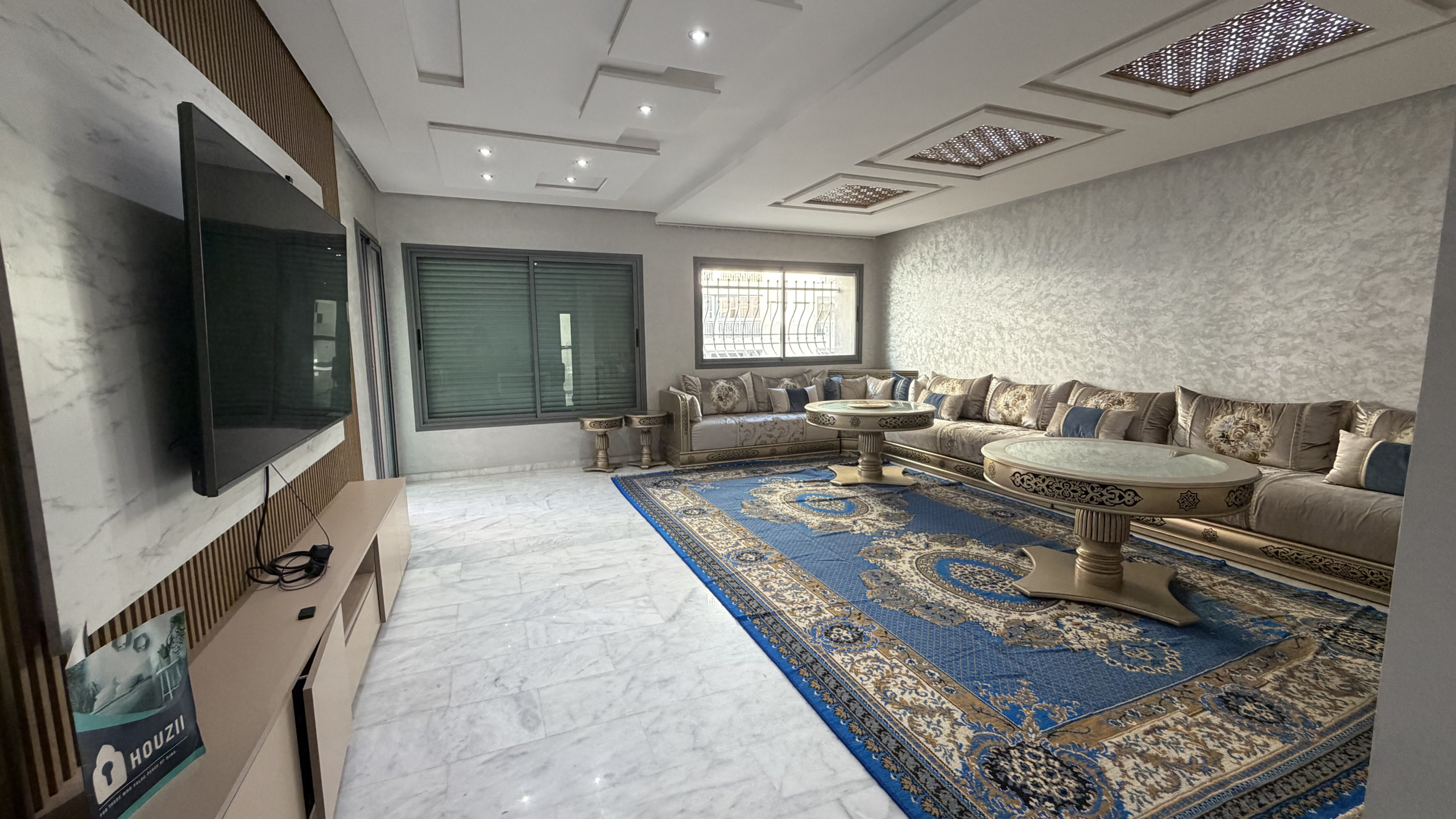 Centraal gelegen appartement — Lina, Avenue Moulay Ismail, Tanger — 101 m², 3 slpk