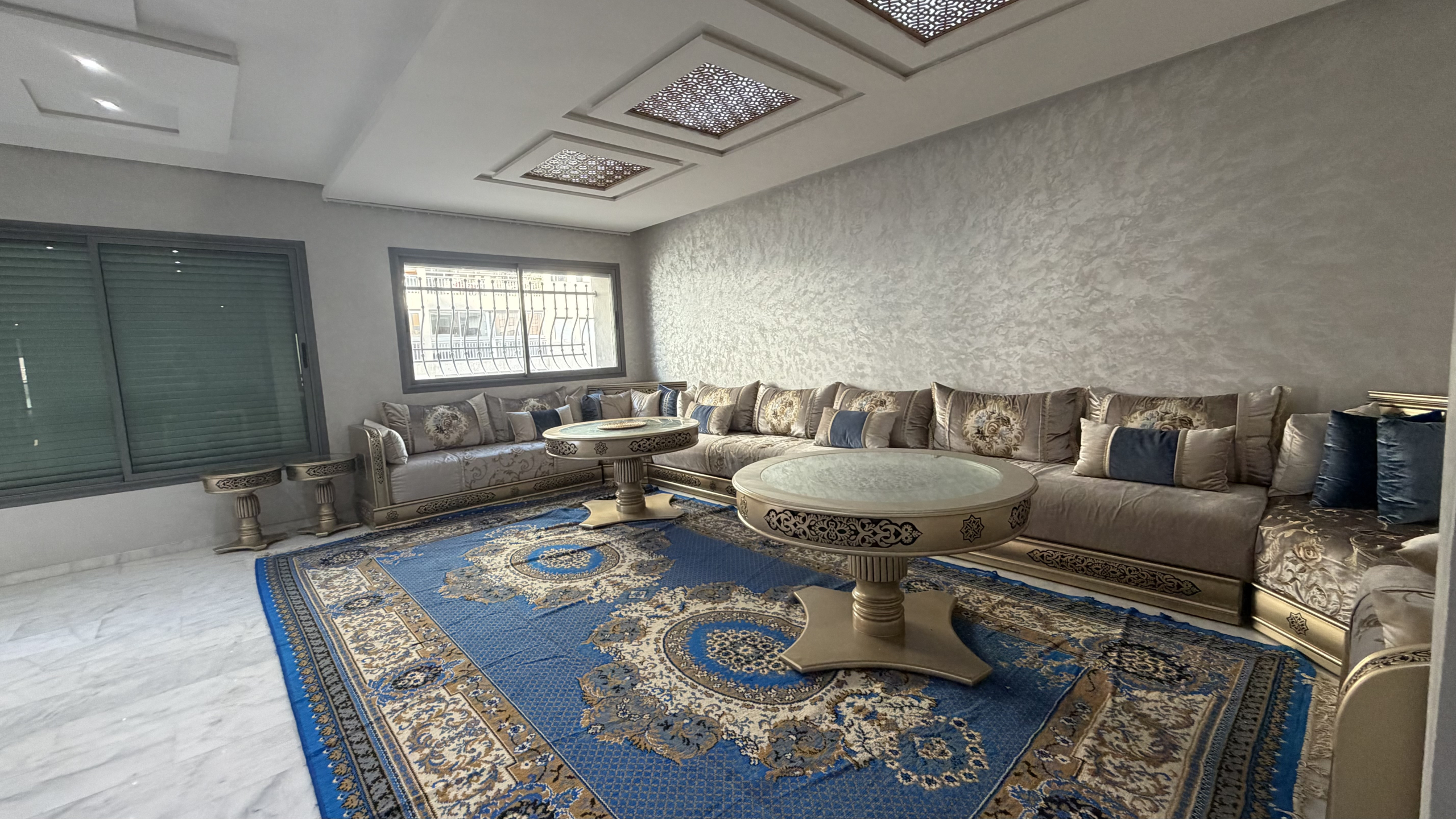 Centraal gelegen appartement — Lina, Avenue Moulay Ismail, Tanger — 101 m², 3 slpk