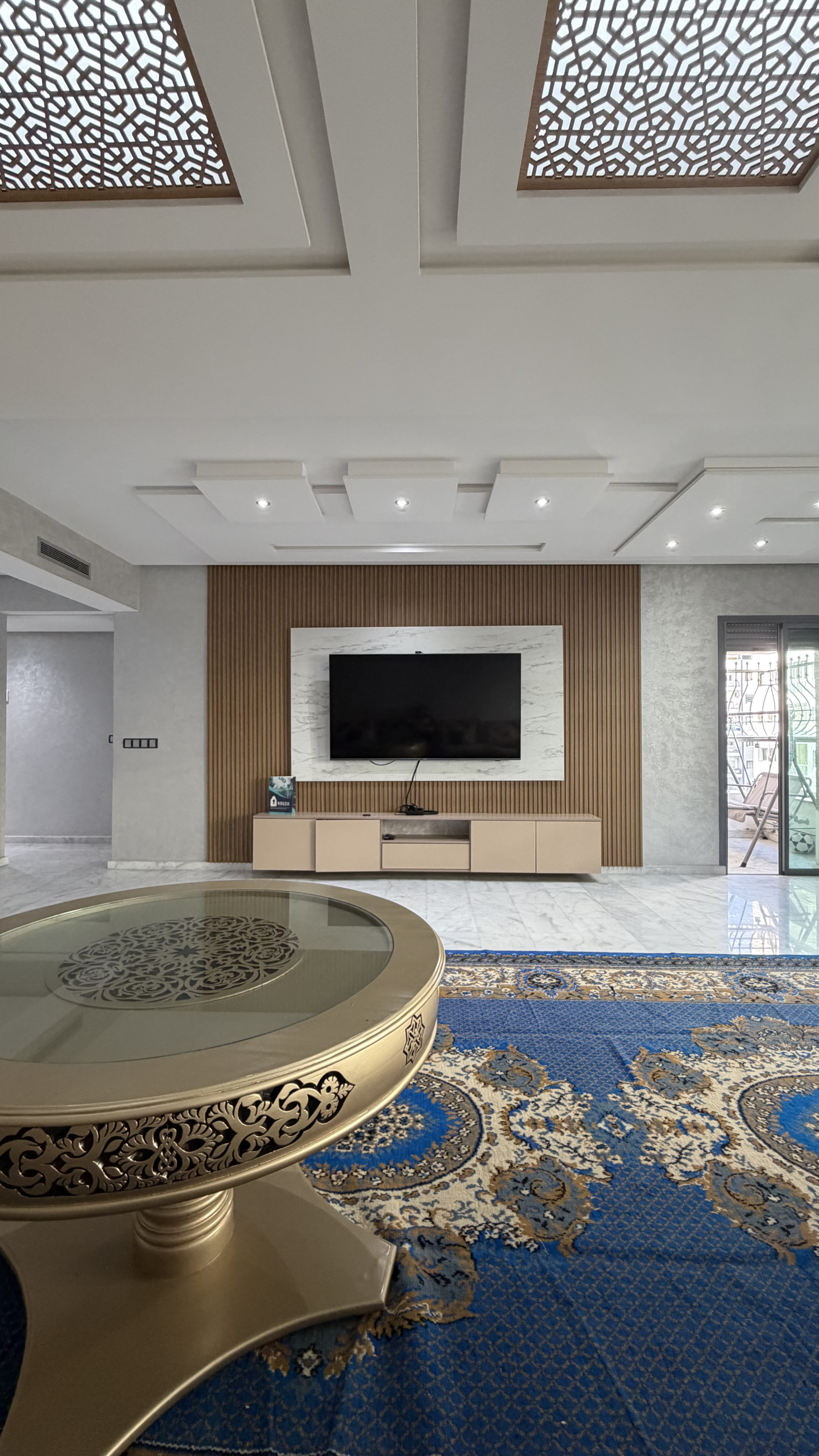 Centraal gelegen appartement — Lina, Avenue Moulay Ismail, Tanger — 101 m², 3 slpk