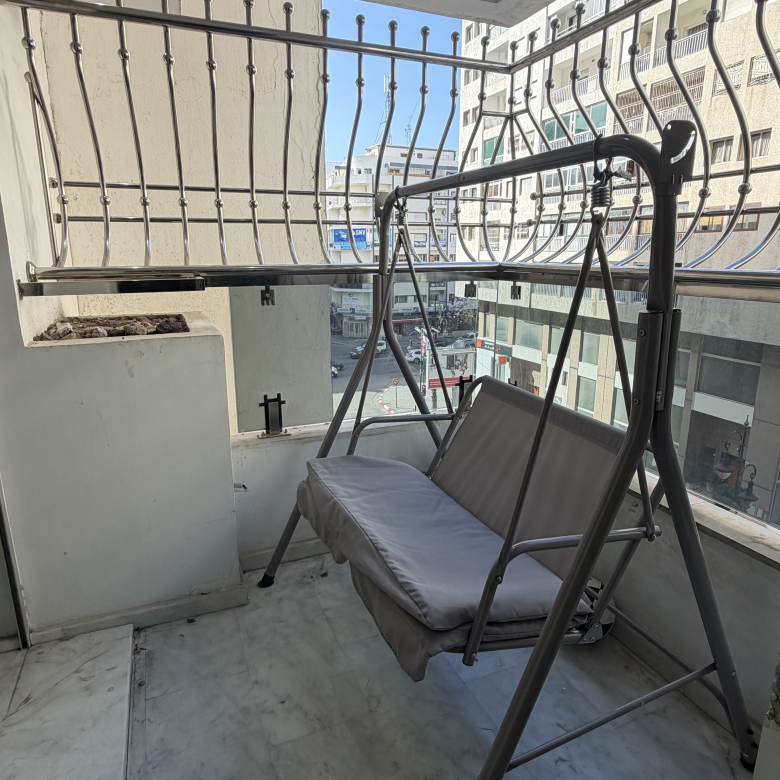 Centraal gelegen appartement — Lina, Avenue Moulay Ismail, Tanger — 101 m², 3 slpk