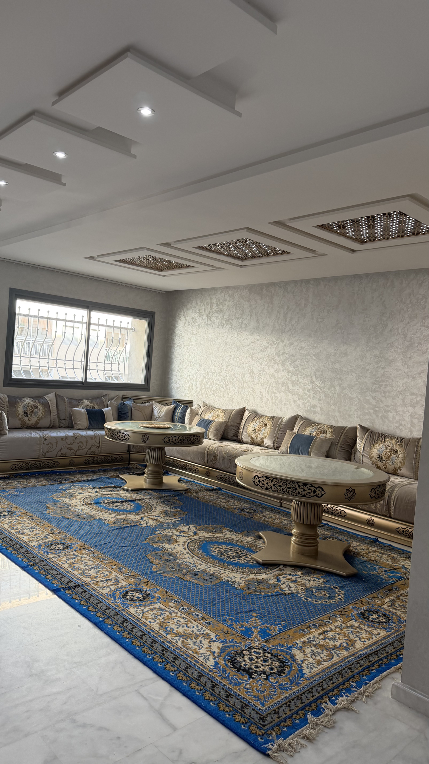 Centraal gelegen appartement — Lina, Avenue Moulay Ismail, Tanger — 101 m², 3 slpk