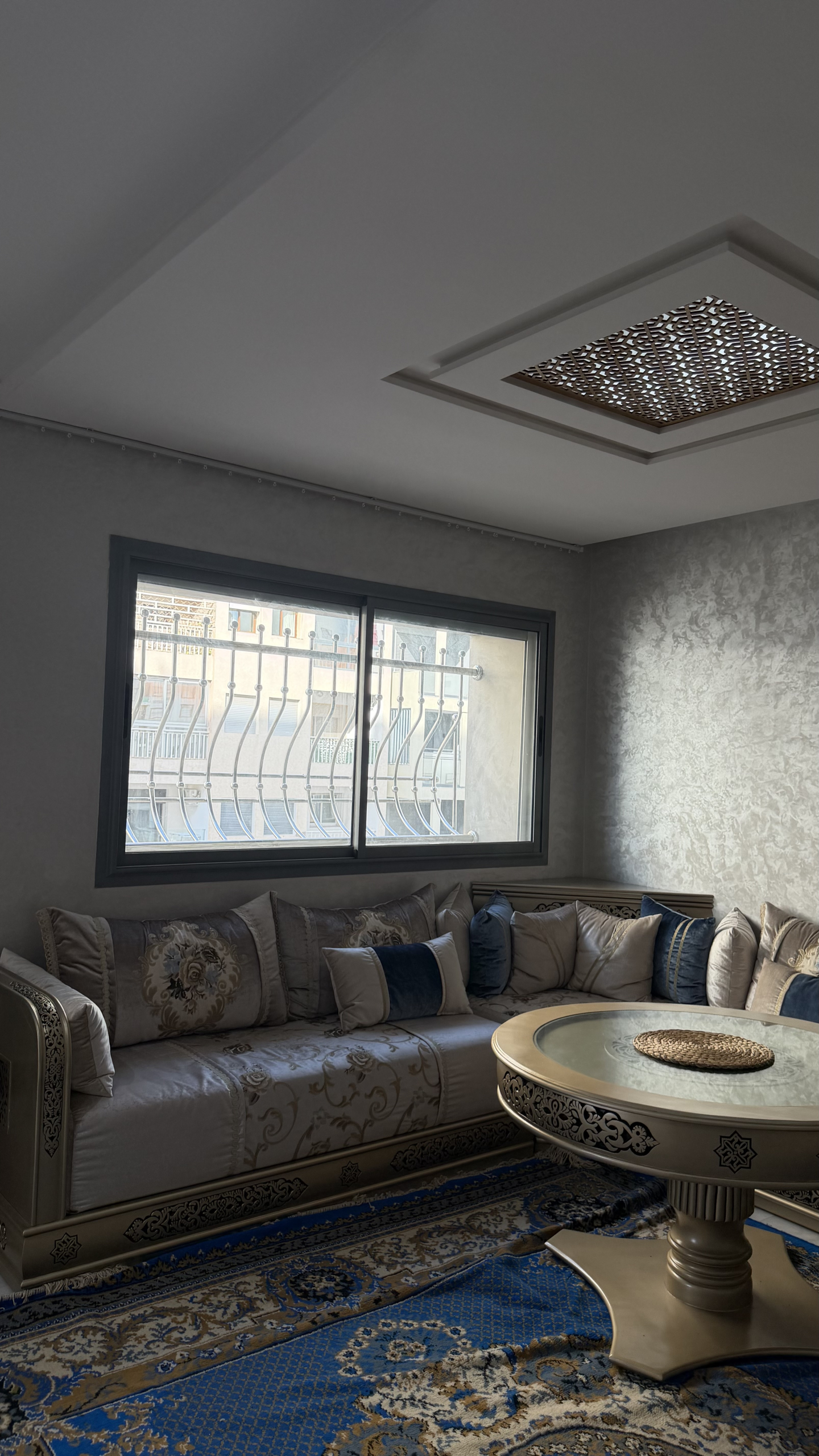 Centraal gelegen appartement — Lina, Avenue Moulay Ismail, Tanger — 101 m², 3 slpk