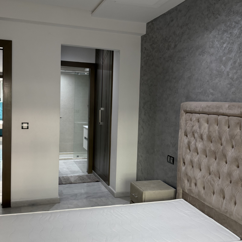 Centraal gelegen appartement — Lina, Avenue Moulay Ismail, Tanger — 101 m², 3 slpk