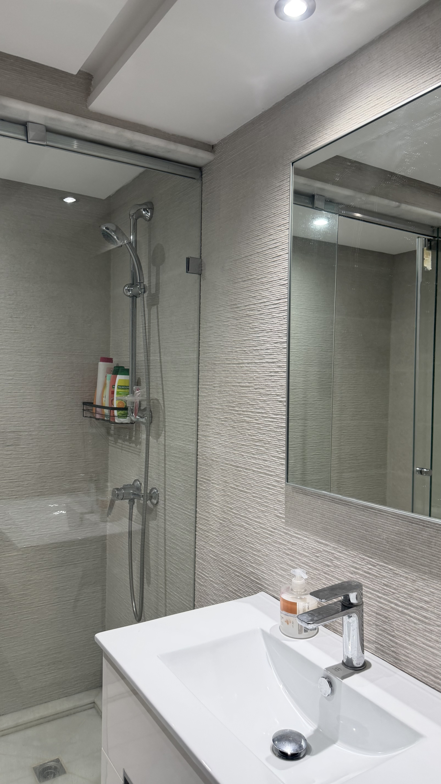 Centraal gelegen appartement — Lina, Avenue Moulay Ismail, Tanger — 101 m², 3 slpk