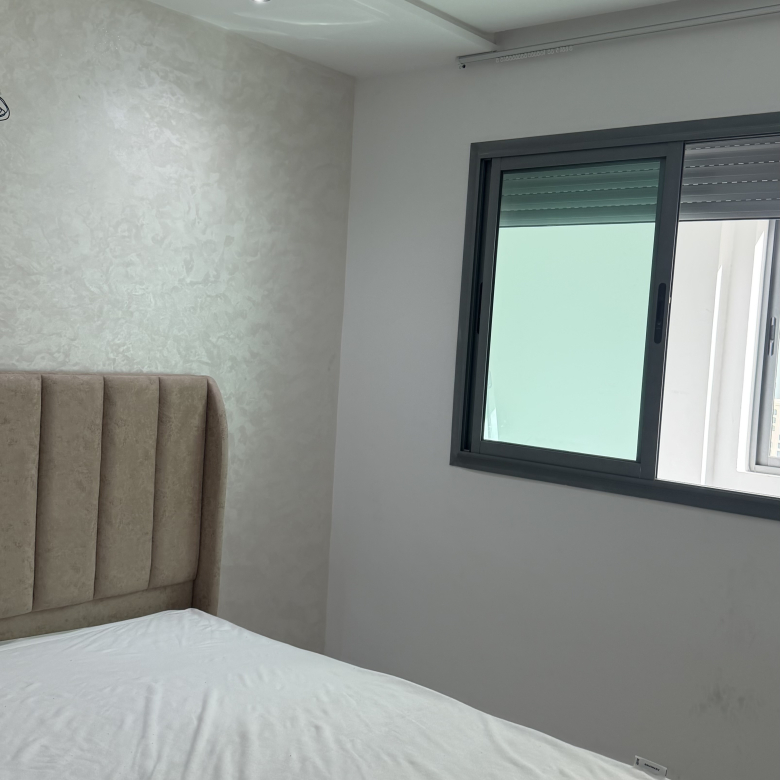 Centraal gelegen appartement — Lina, Avenue Moulay Ismail, Tanger — 101 m², 3 slpk