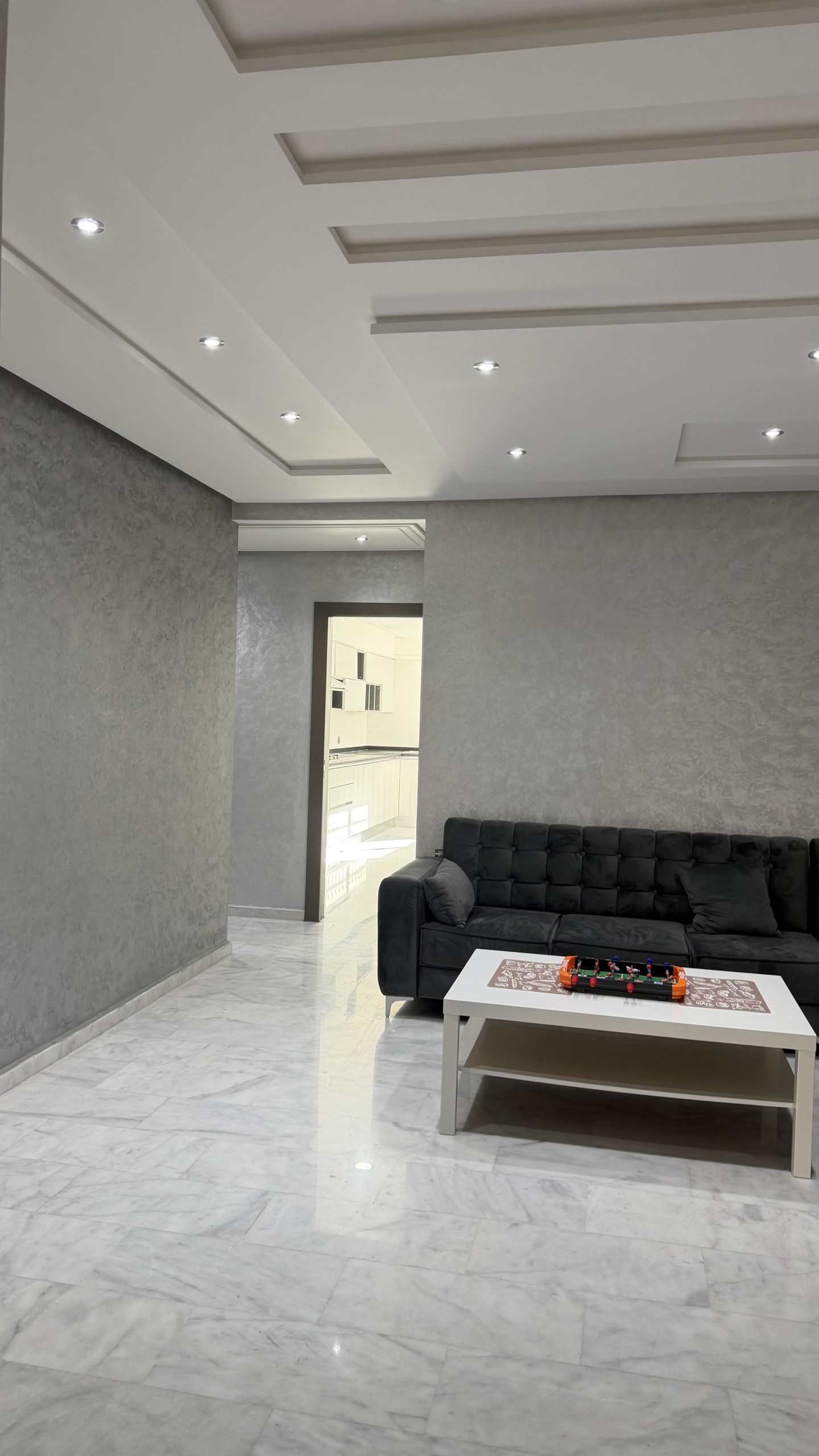 Centraal gelegen appartement — Lina, Avenue Moulay Ismail, Tanger — 101 m², 3 slpk
