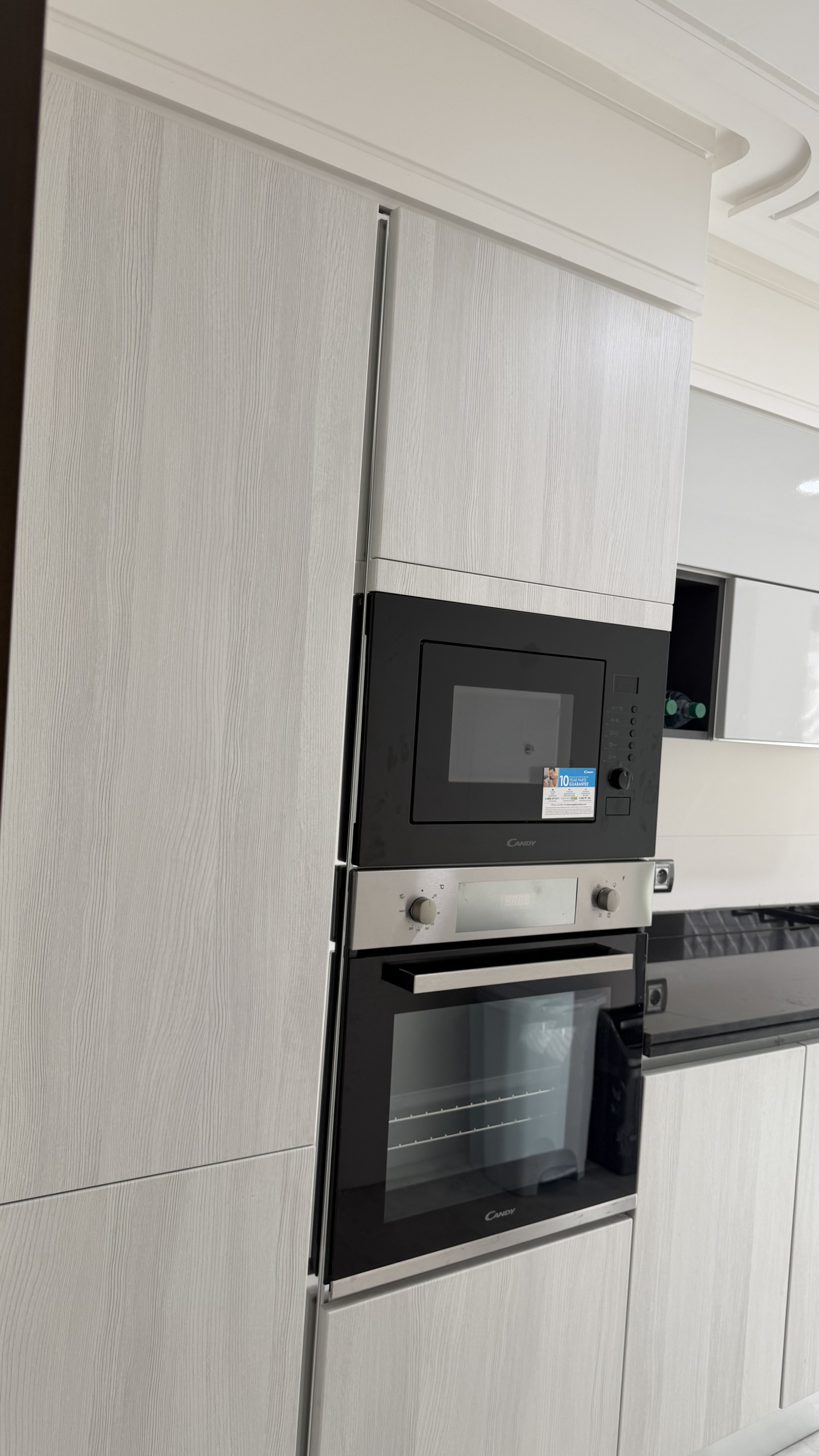 Centraal gelegen appartement — Lina, Avenue Moulay Ismail, Tanger — 101 m², 3 slpk