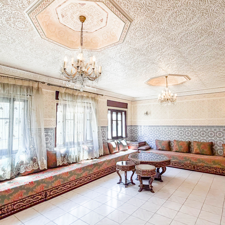 Gezinswoning met garage — El Mandar El Jamil, Drissia, Tanger — 285 m², 3 verdiepingen