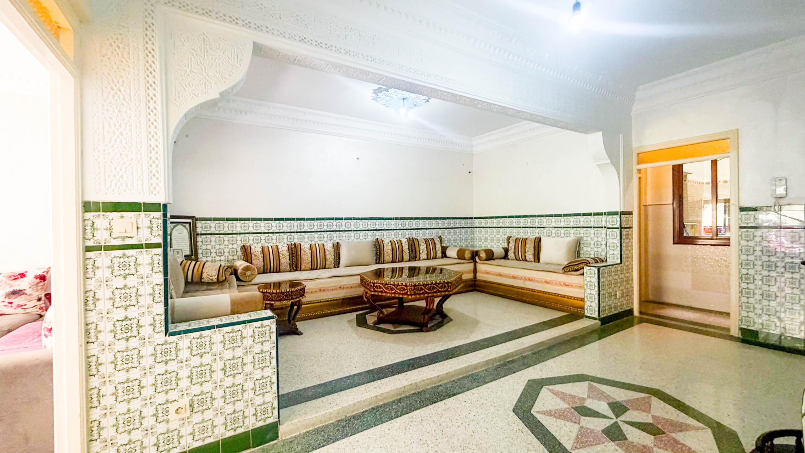 Gezinswoning met garage — El Mandar El Jamil, Drissia, Tanger — 285 m², 3 verdiepingen