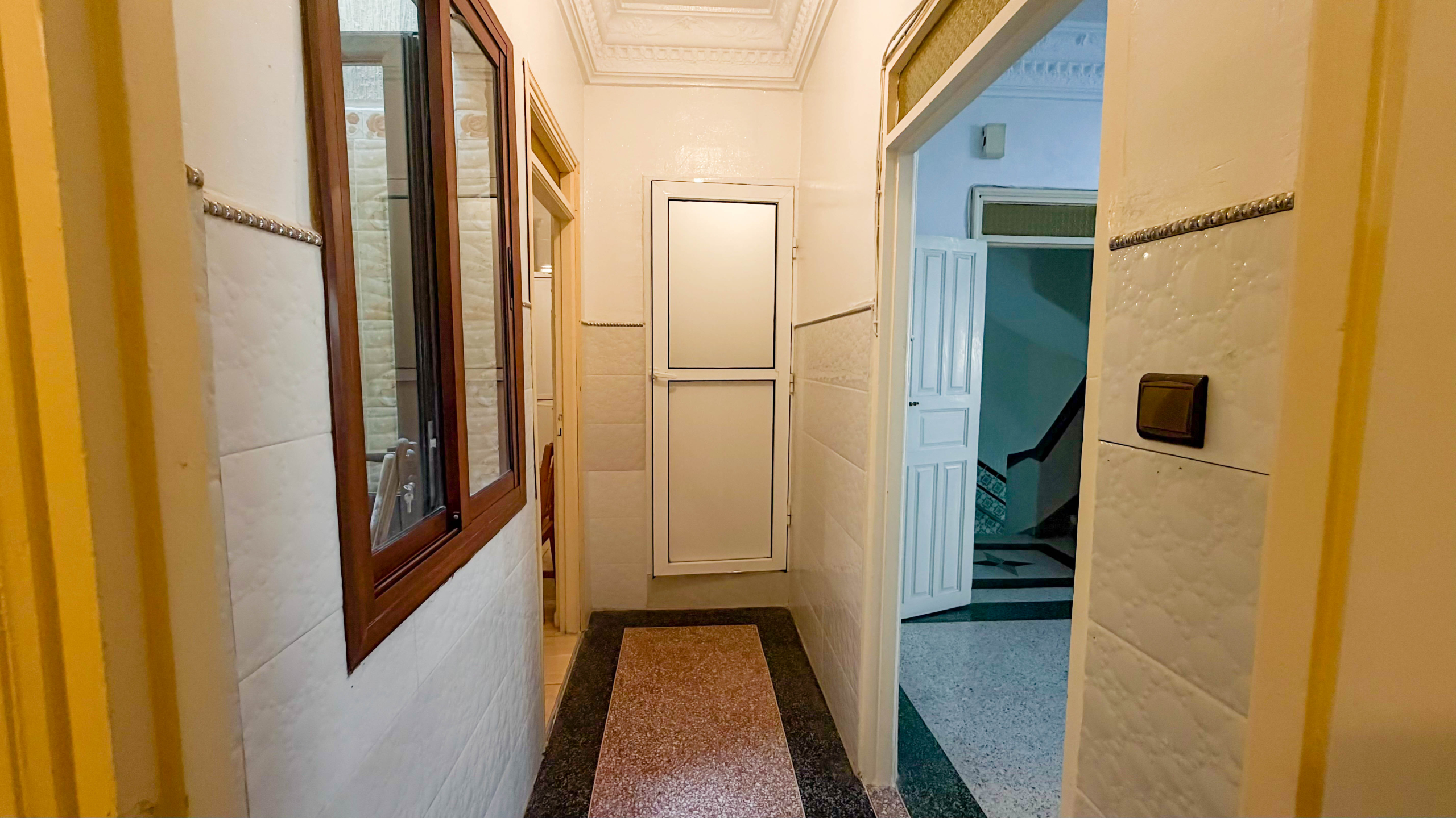 Gezinswoning met garage — El Mandar El Jamil, Drissia, Tanger — 285 m², 3 verdiepingen