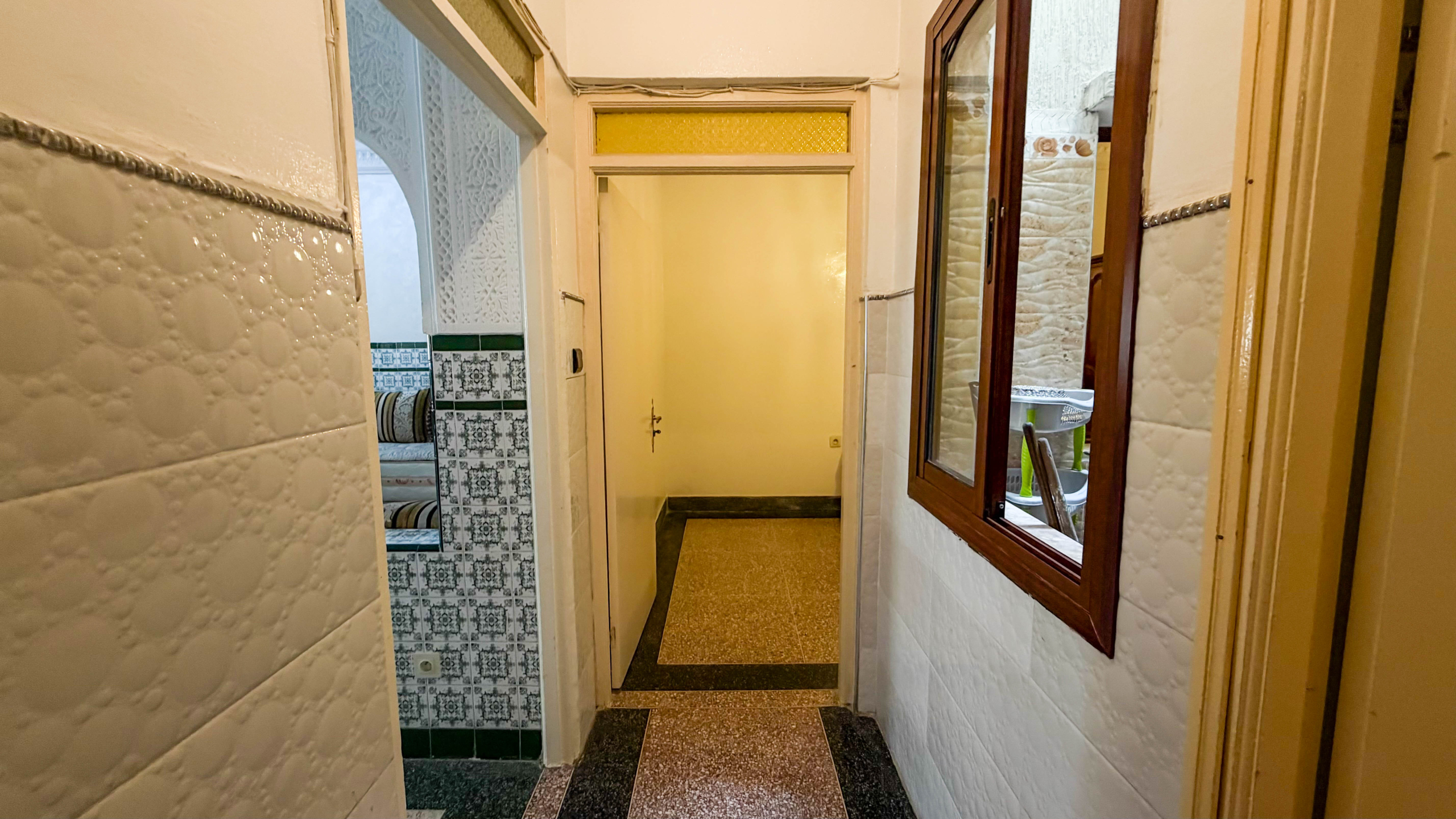 Gezinswoning met garage — El Mandar El Jamil, Drissia, Tanger — 285 m², 3 verdiepingen